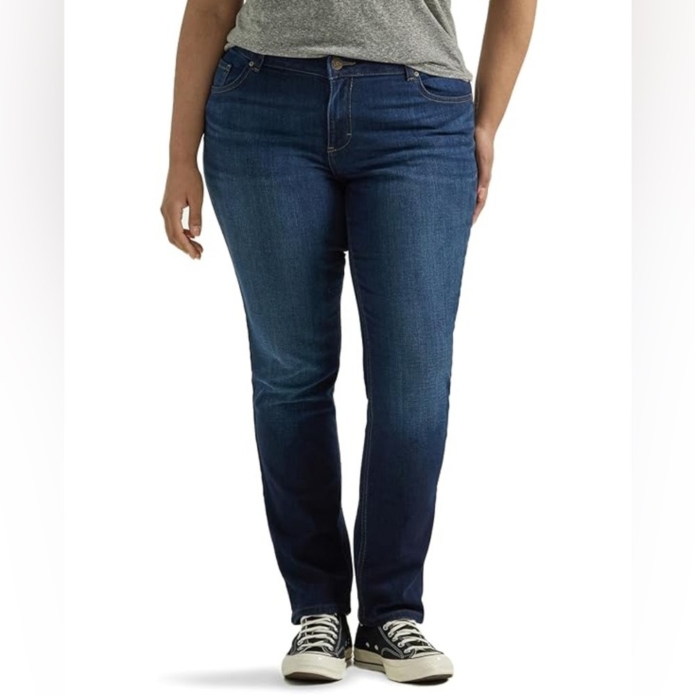 LEE (18) Legendary Mid Rise Straight Leg Jeans Dark Blue Stretch - Size 18